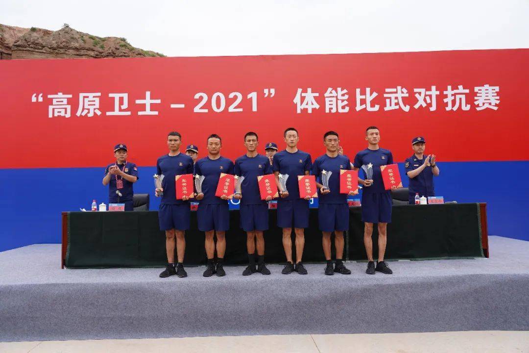 九游网页客户端-游泳附加赛,洞庭闪电队与三湘玄武队逆转,体能对抗拉满!韧性比赛的样板的简单介绍