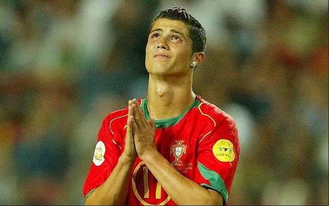 关键时刻体能课后，里昂更衣室发声备战足总杯，质疑声仍在，数据趋势出现新变化(足总杯决赛直播)